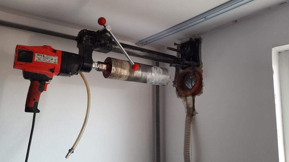 Gaura hota aerisire centrala recuperator caldura prin carotare