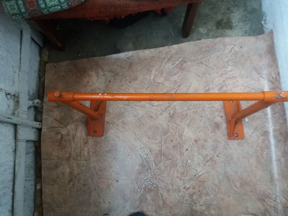 Продам  металлопрокат .турник домашний