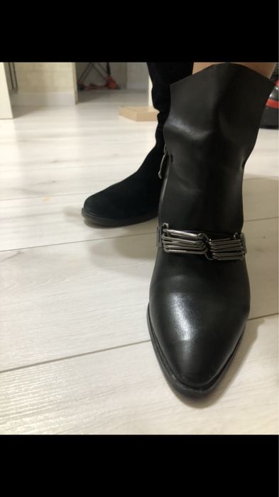 сапоги 3000тг кроссы