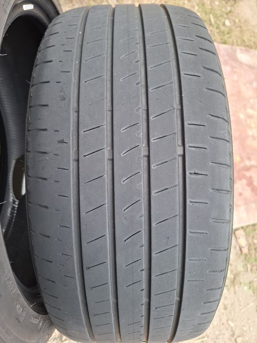 Продам шины. 235/45/18 бриджистон