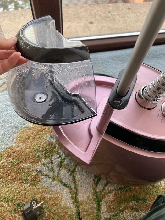 Паровой утюг в идеальном состоянии