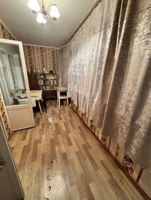 Срочно! 3 комнатная Рисовый