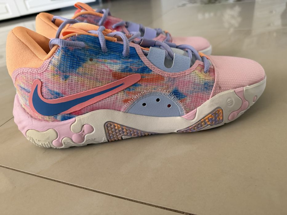 Nike PG 6 Painted Swoosh