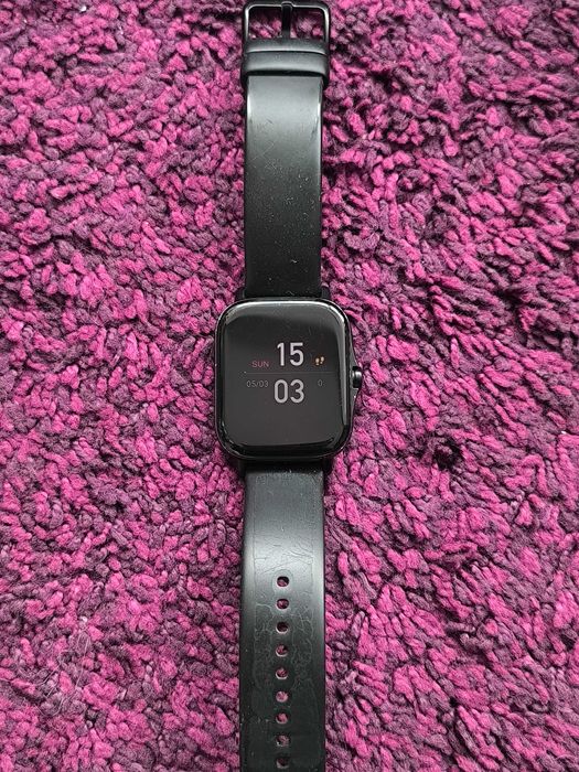 Продавам смарт часовник Amazfit GTS 2