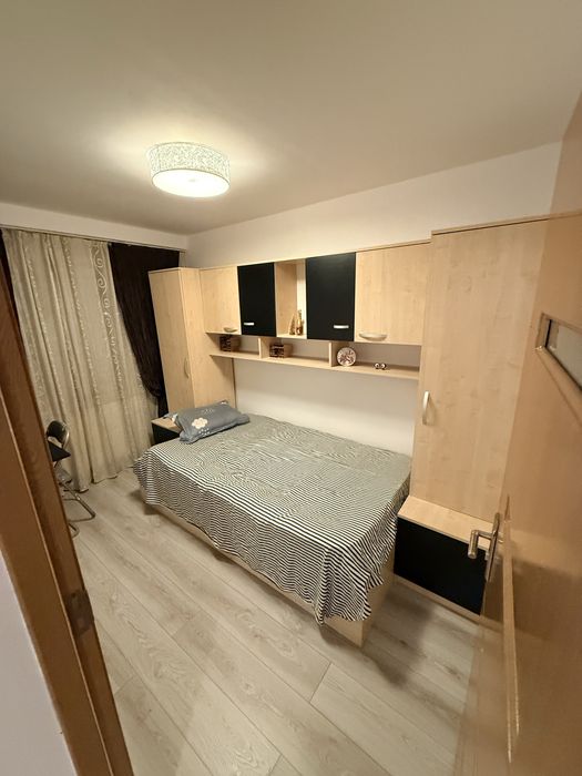 Proprietar, inchiriez Apartament modern 3 Camere semidecomandat | Zona Complex Studențesc, Centrala proprie/AC