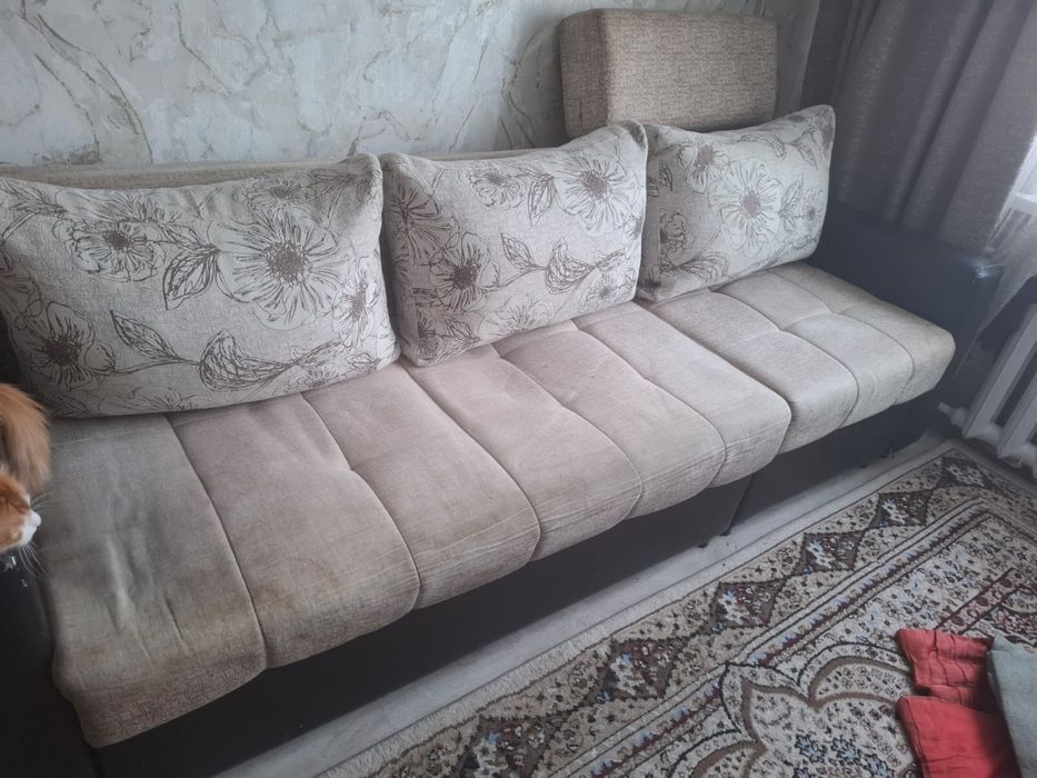 Отдам диван! Самовывоз. Район ворушина