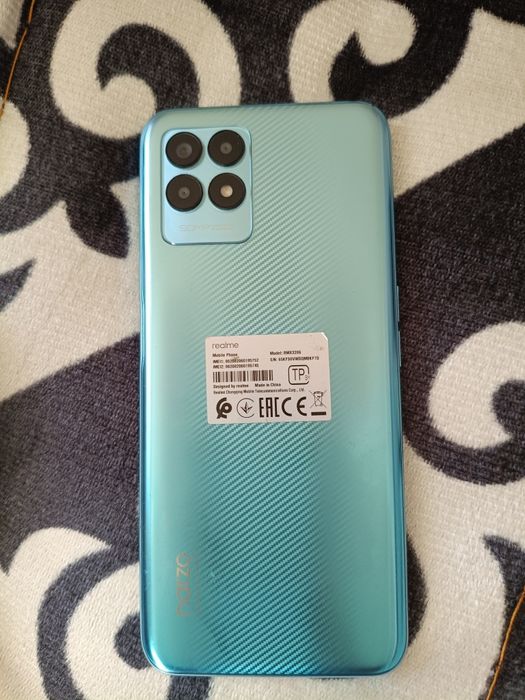 Продам телефон realme