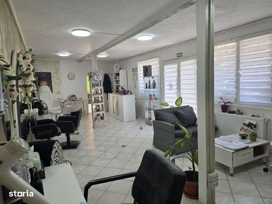 Nou | Casa / Individuala Spatiu Comercial / Salon | 2 Camere |Otopeni