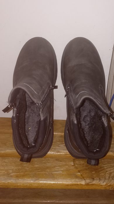 Продаётся обувь зимняя ботинки подростковая на мальчиков