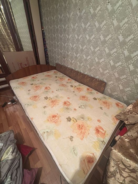 Продам кровать двух спальную