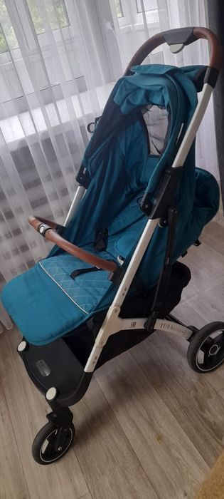 Продаётся летняя коляска