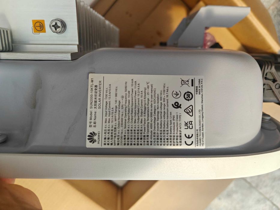 De vânzare – Invertor fotovoltaic Huawei SUN2000-10KTL-M1 – 10 kW