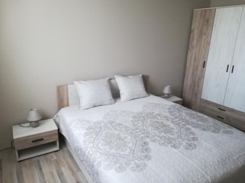 Дава се под наем Двустаен апартамент в София, Павлово - 62 кв.м за 575 € - Снимка #3