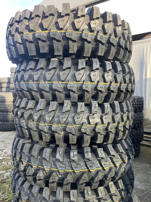 38.5x12.5-16 Maxxis trepador M9060 Off ROAD