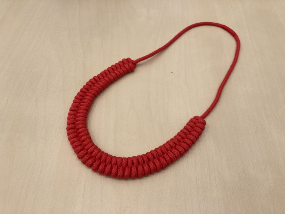Lantisor/Colier handmade din snur bumbac.Nu Pandora, Nu Bijou Brigitte