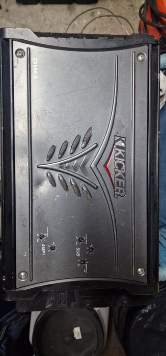 Subwoofer,amplificator, incinta de 12",difuzoare