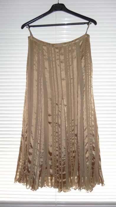 ПОЛА - дизайнерска нова  GIL BRET