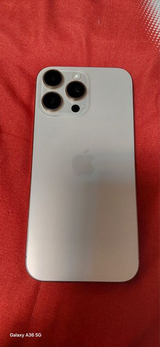 Iphone 16 pro max Desert Titanium