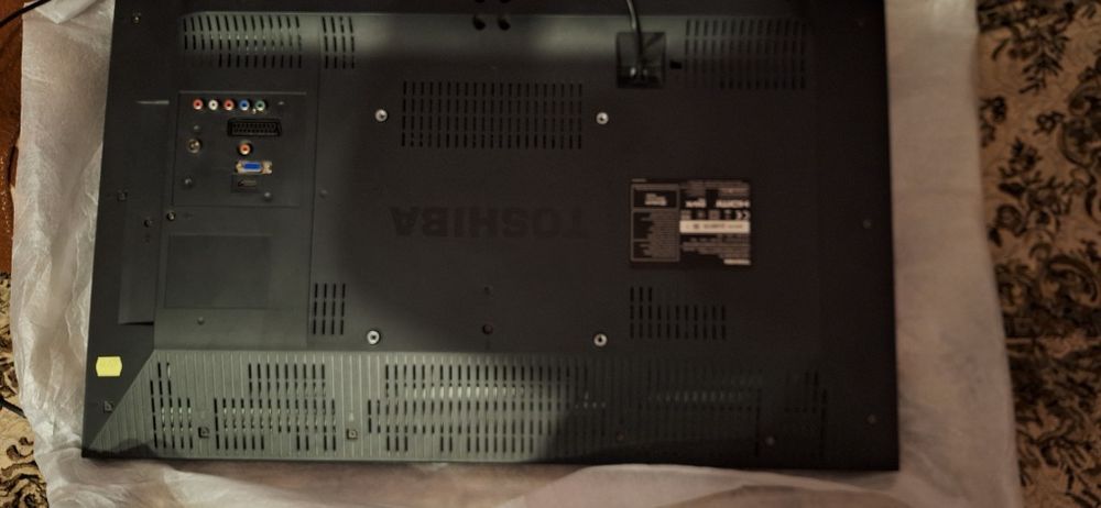 Телевизор Тошиба 32HL933G