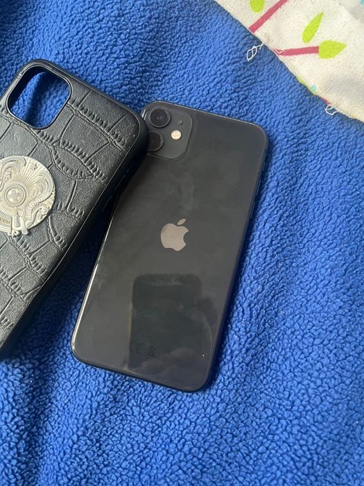 Apple 11 128g без ремонта.