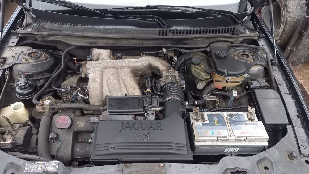 Dezmembrari Jaguar X-Type 3.0 v6 Benzina