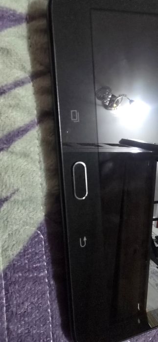 Планшет Галактики таб Е в отличном состоянии