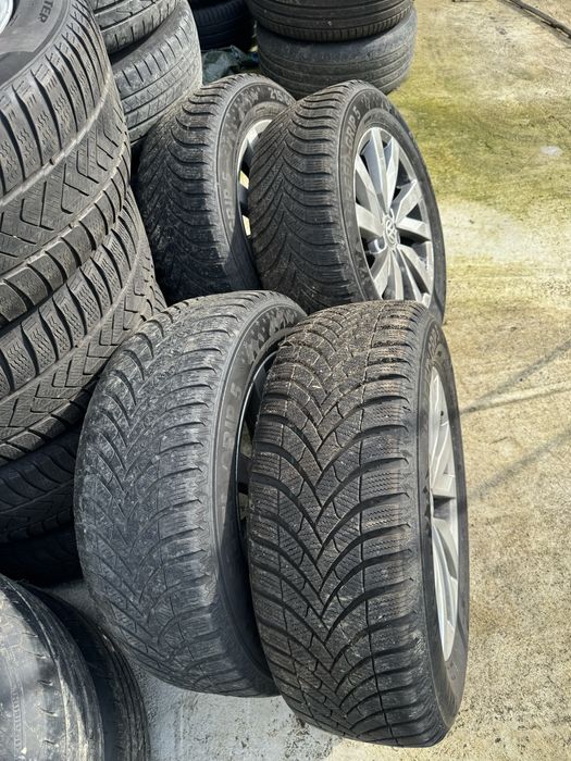 Anvelope 215 60 16,jante originale VW