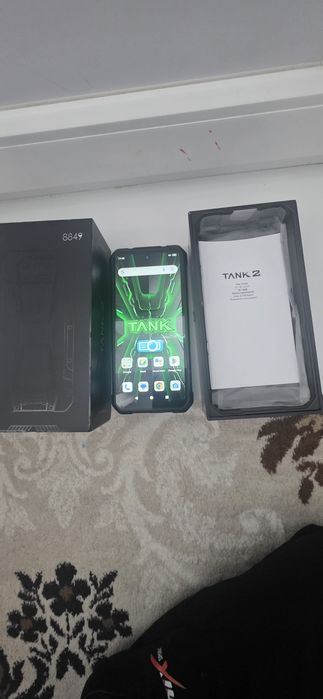 Продам   Танк 2 на 256 гигов торг.