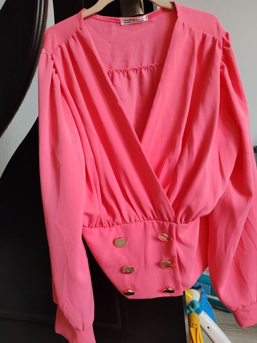 Eleganta  nu e purta niciodată!