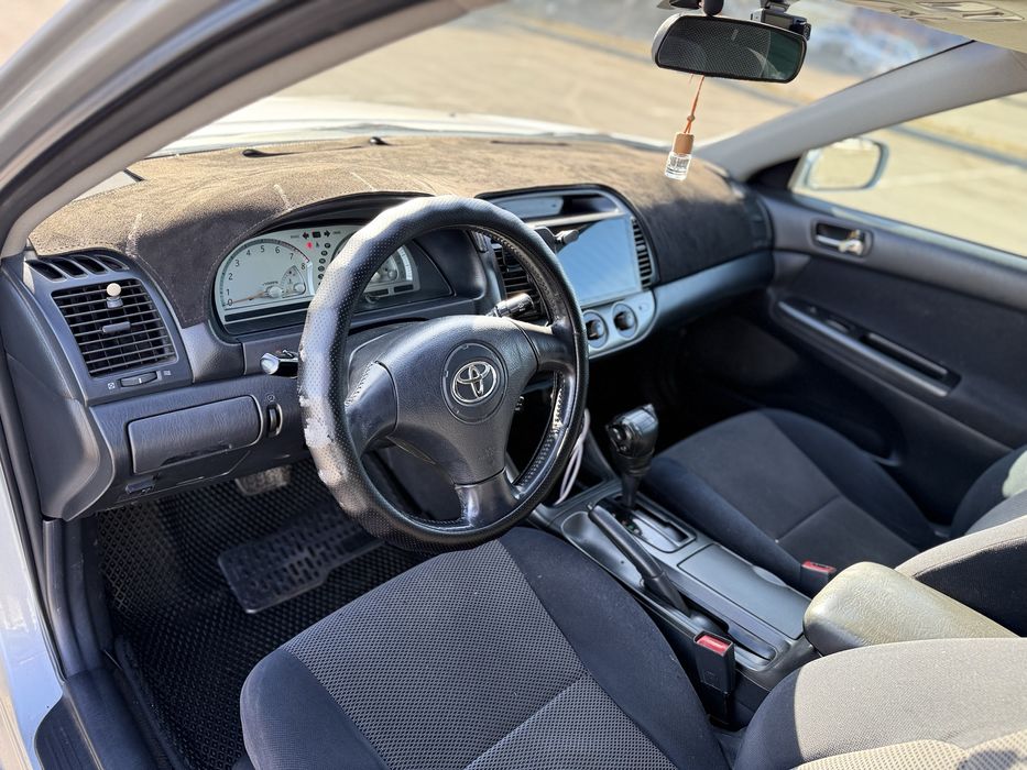 Toyota camry 30. 3.0 se