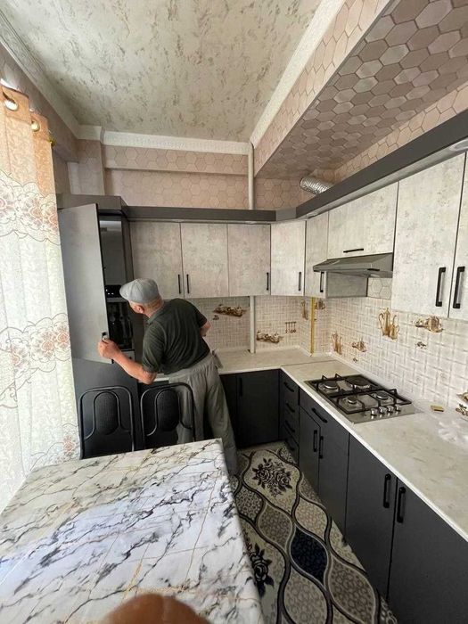 qorasuv marvaridida 2 xonalik uy ijaraga beriladi