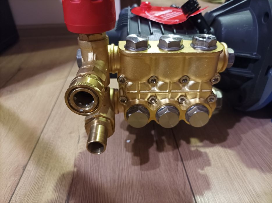 Помпа за високо налягане - Водоструйка