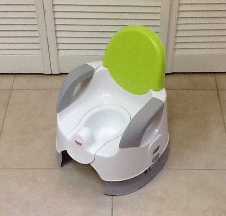 Горшок детский  fisher price