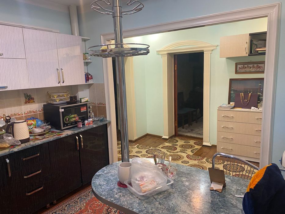 Своя кв. 122000 У.Е.  4(5)/6/9 ул. Шахристанская