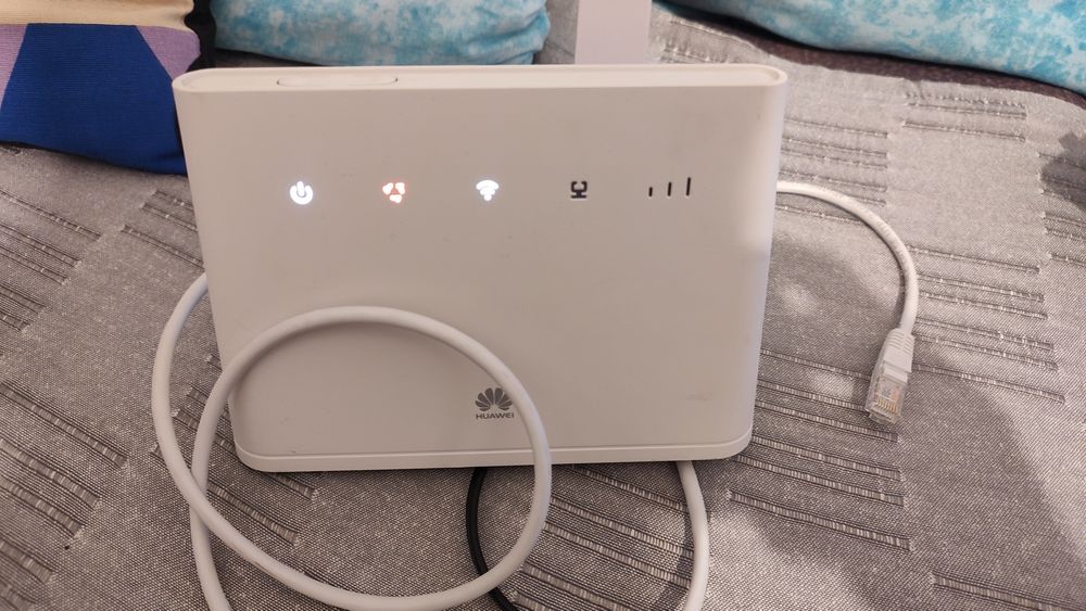 Router 4g Huawei B311-221