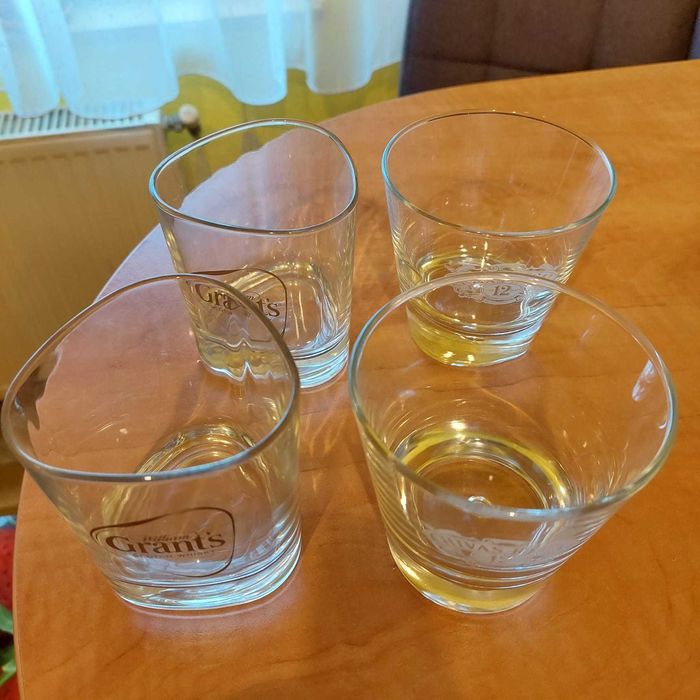 pahar marca Gosser,Ballantines,Chivas,Grants