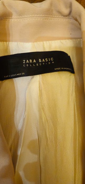 Zara бежово сако