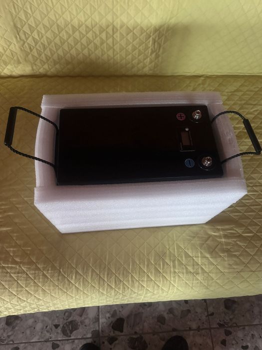 Baterie cu litiu fier fosfat Baterie LiFePO4 cu durată lungă de viață 12V 200Ah Baterie cu litiu cu o durată de viață de peste 4000 de cicluri