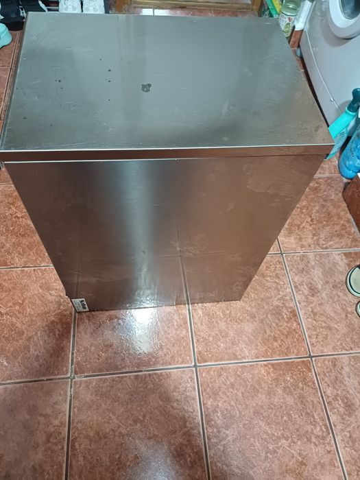 Masina facut gheata profi