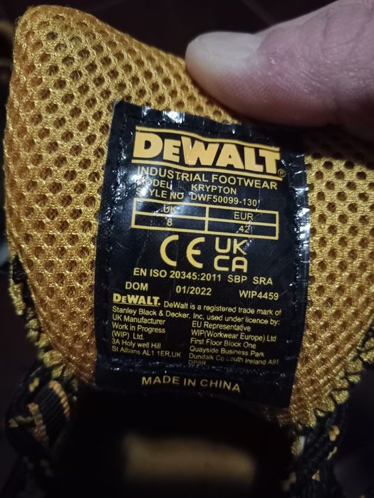Кроссовки DeWalt