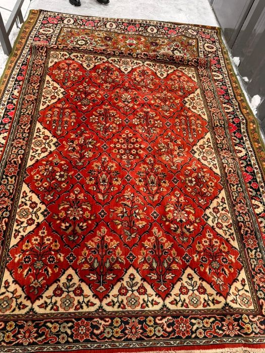 Продам советские ковры 2×3