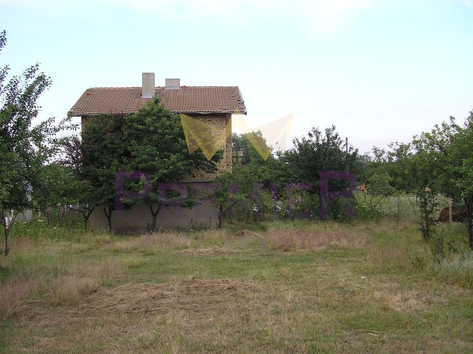 Продава се Къща в с. Левски, Област Варна - 150 кв.м за 347 €/кв.м - Снимка #2