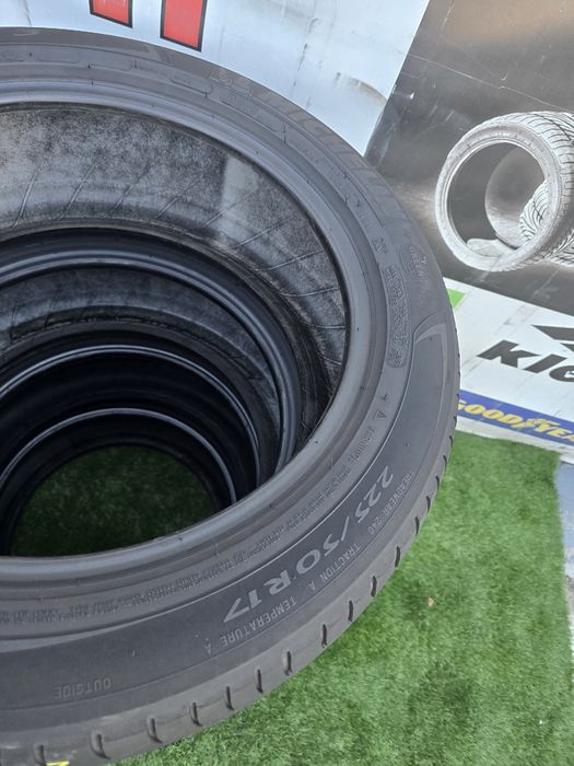 225 50 17 michelin