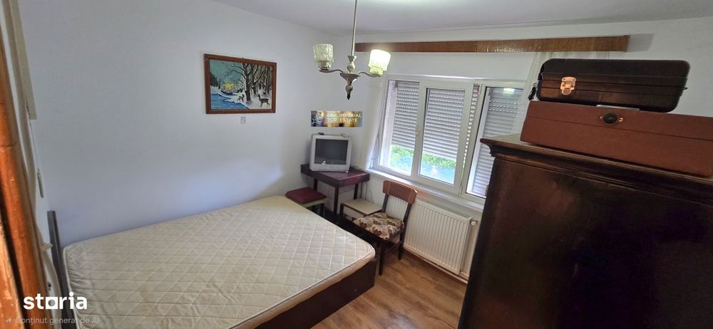 Apartament 2 camere semidecomandat Zona Far Etajul 1 Încadrat Centrala