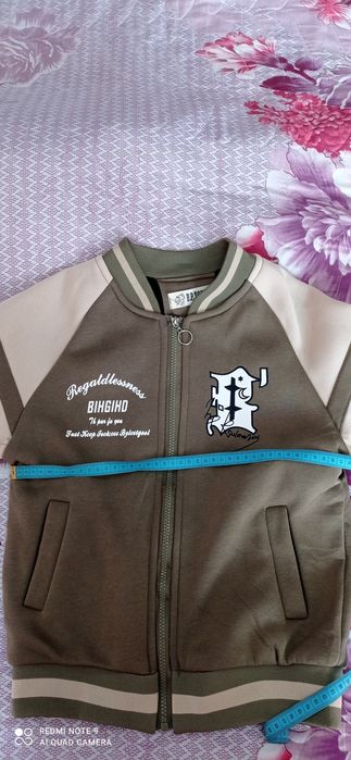 Ветровка тёплая размер L в идеальном состоянии