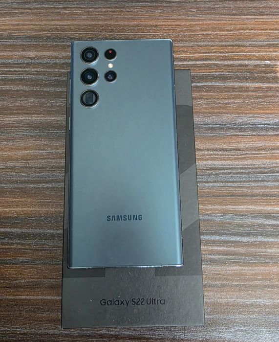 Samsung Galaxy S22 ULTRA 128GB.