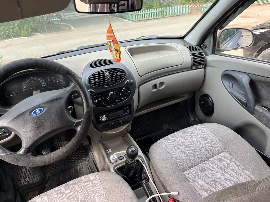 Продам Lada Kalina универсал