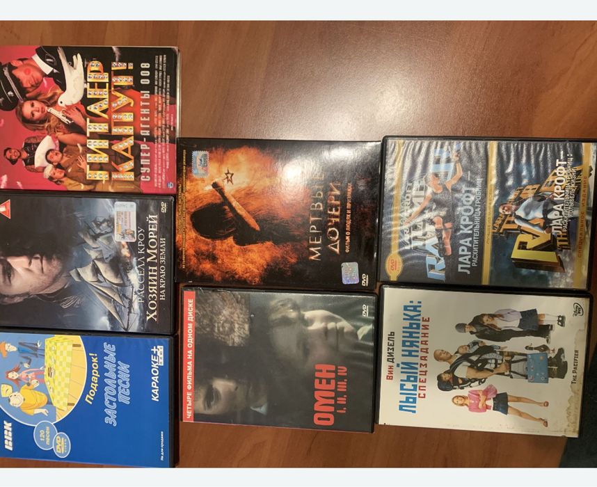 DVD диски. Коллекция 200 штук.