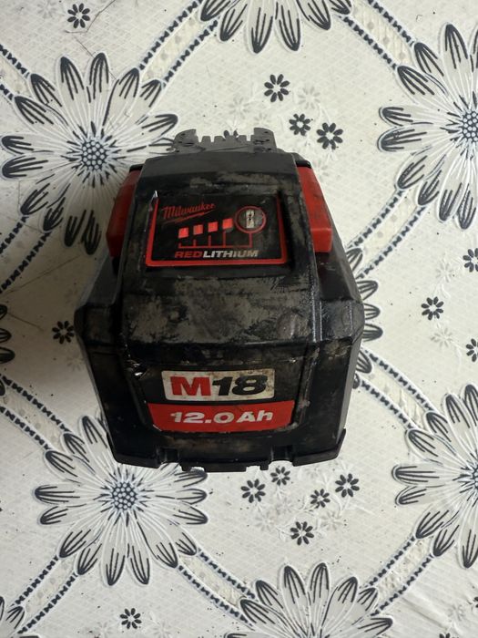 Акумулаторна батерия MILWAUKEE, M18 12,0 Ah, M18