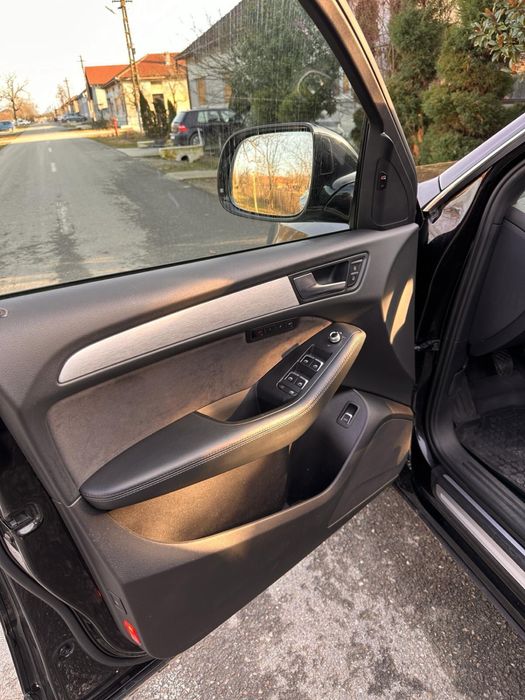 Audi Q5  3xs line vand sau schimb